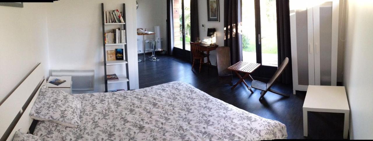 Chambre D'Hotes Du Clos Bamboo Mérignac エクステリア 写真