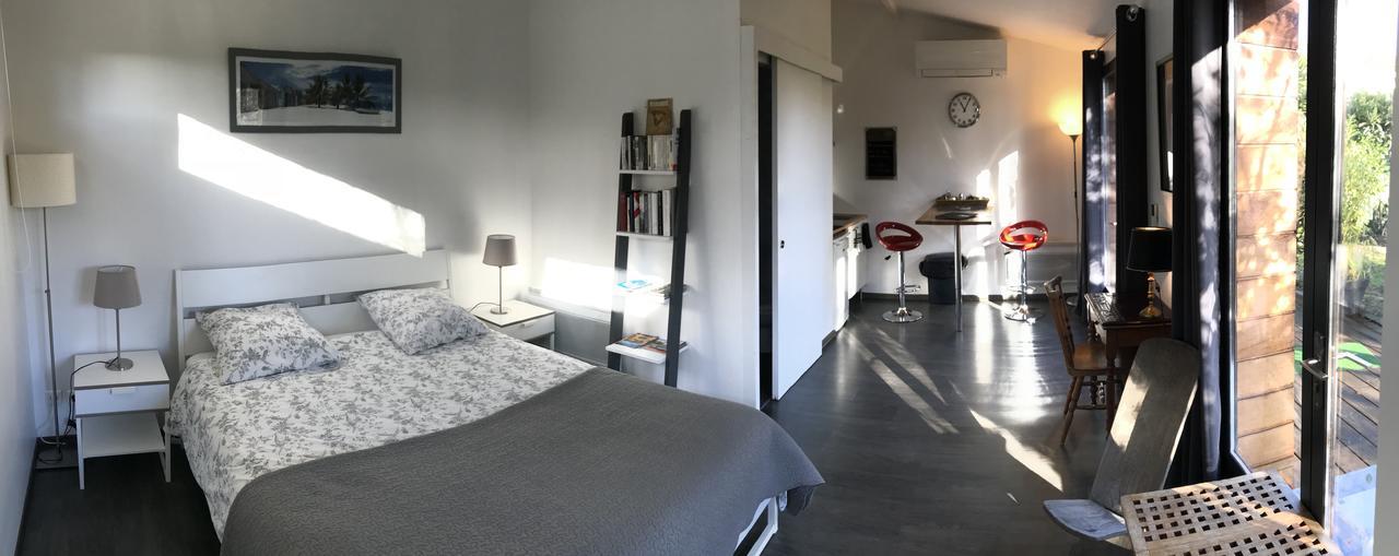 Chambre D'Hotes Du Clos Bamboo Mérignac エクステリア 写真